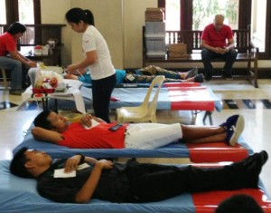 red cross 3